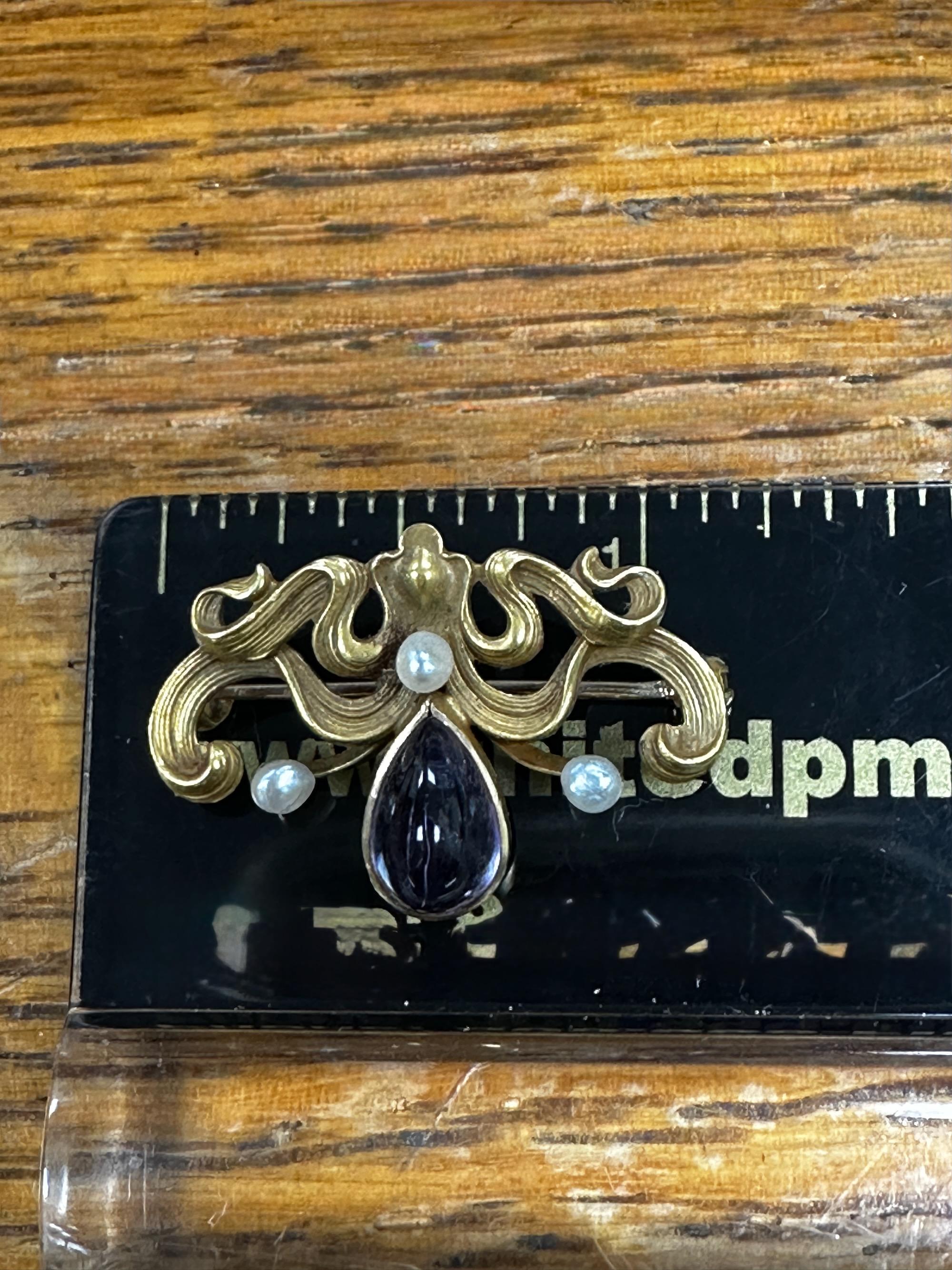 Art Nouveau Amethyst Pearl Brooch, 14K Yellow Gold Pin