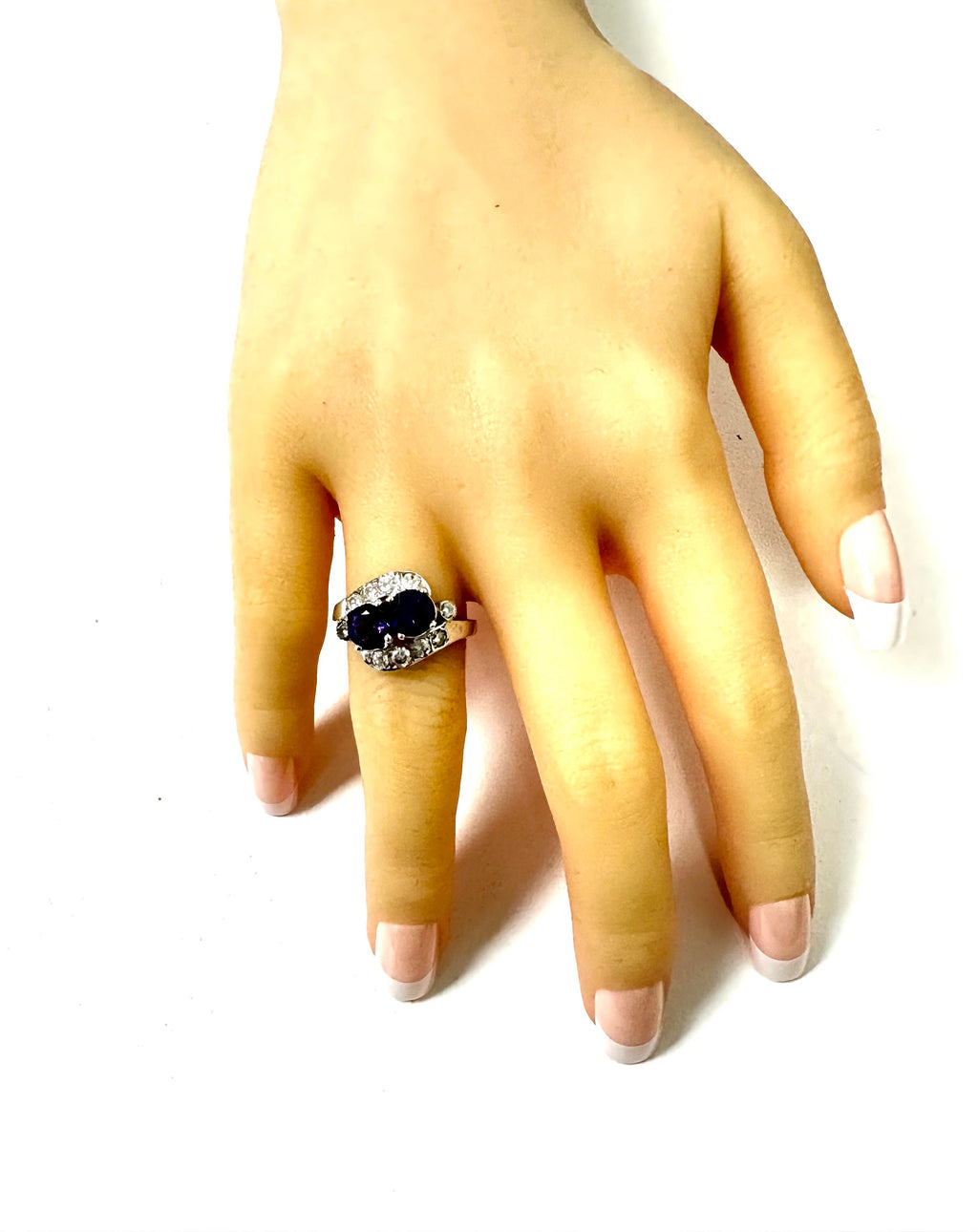 Elegant Ladies White Gold Diamond Amethyst Statement Ring