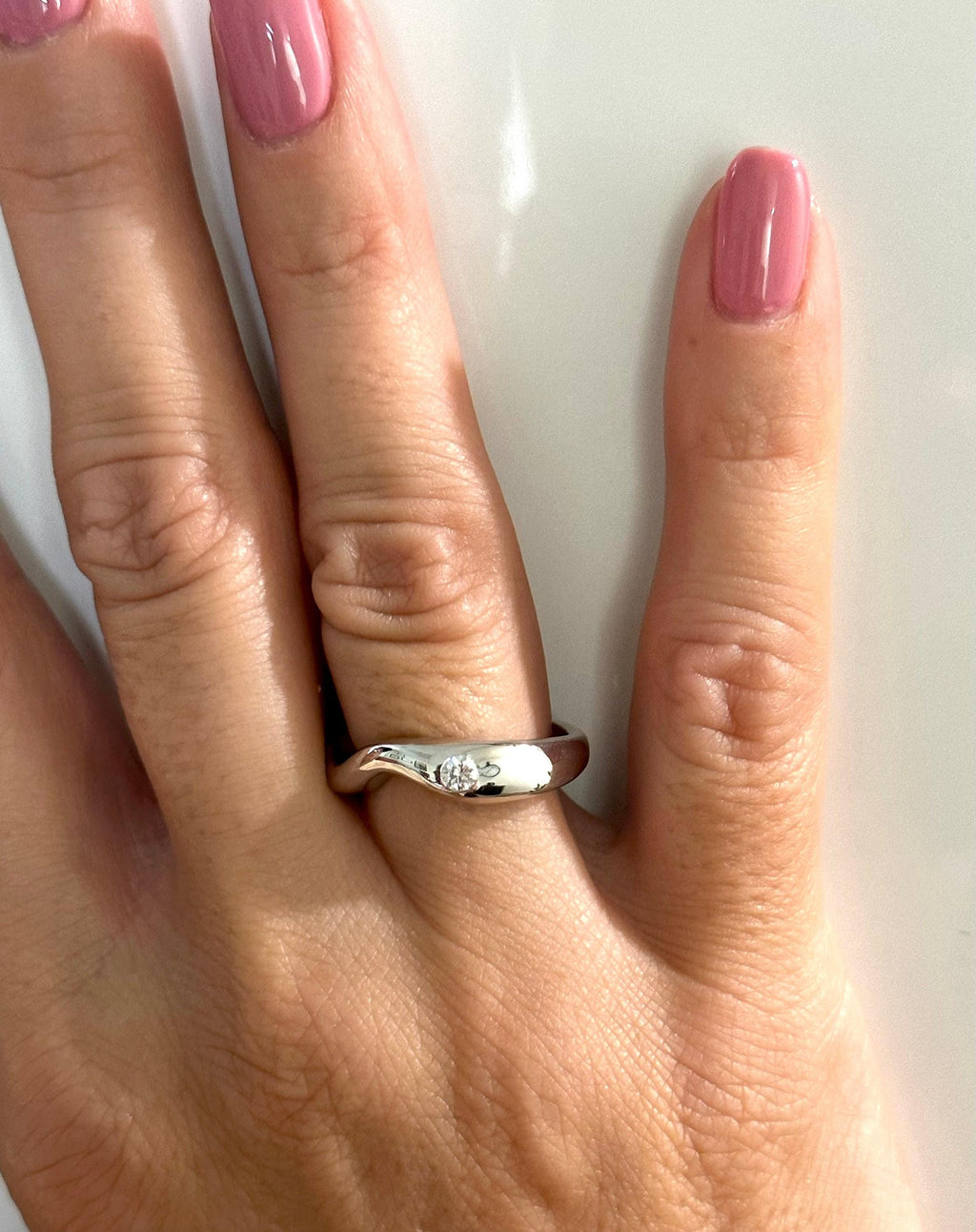 Sterling Silver Band Ring: Modern Design with Lab-Grown Diamond