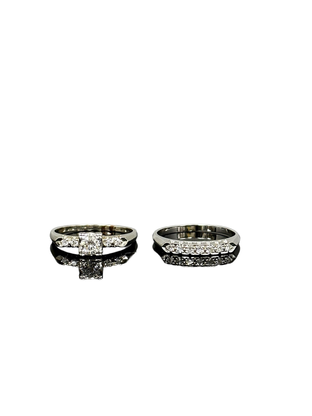 14 Karat White Gold Diamond Vintage Wedding Set