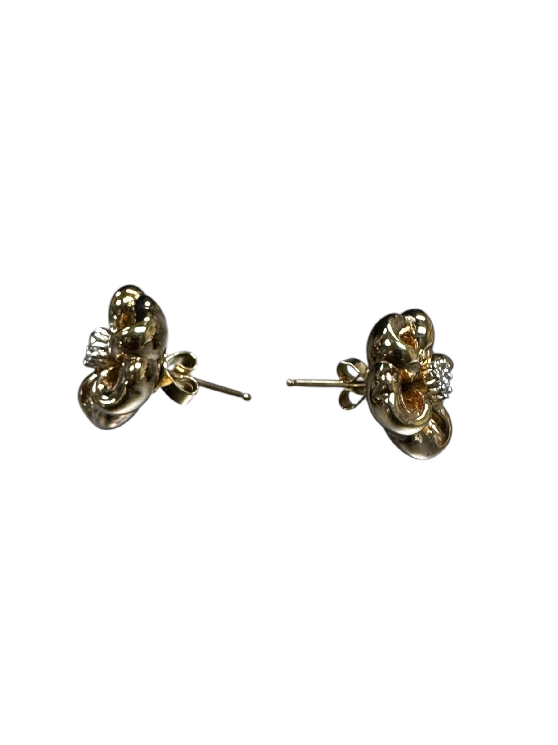 Vintage 14k Yellow Gold Flower Earrings with Diamonds