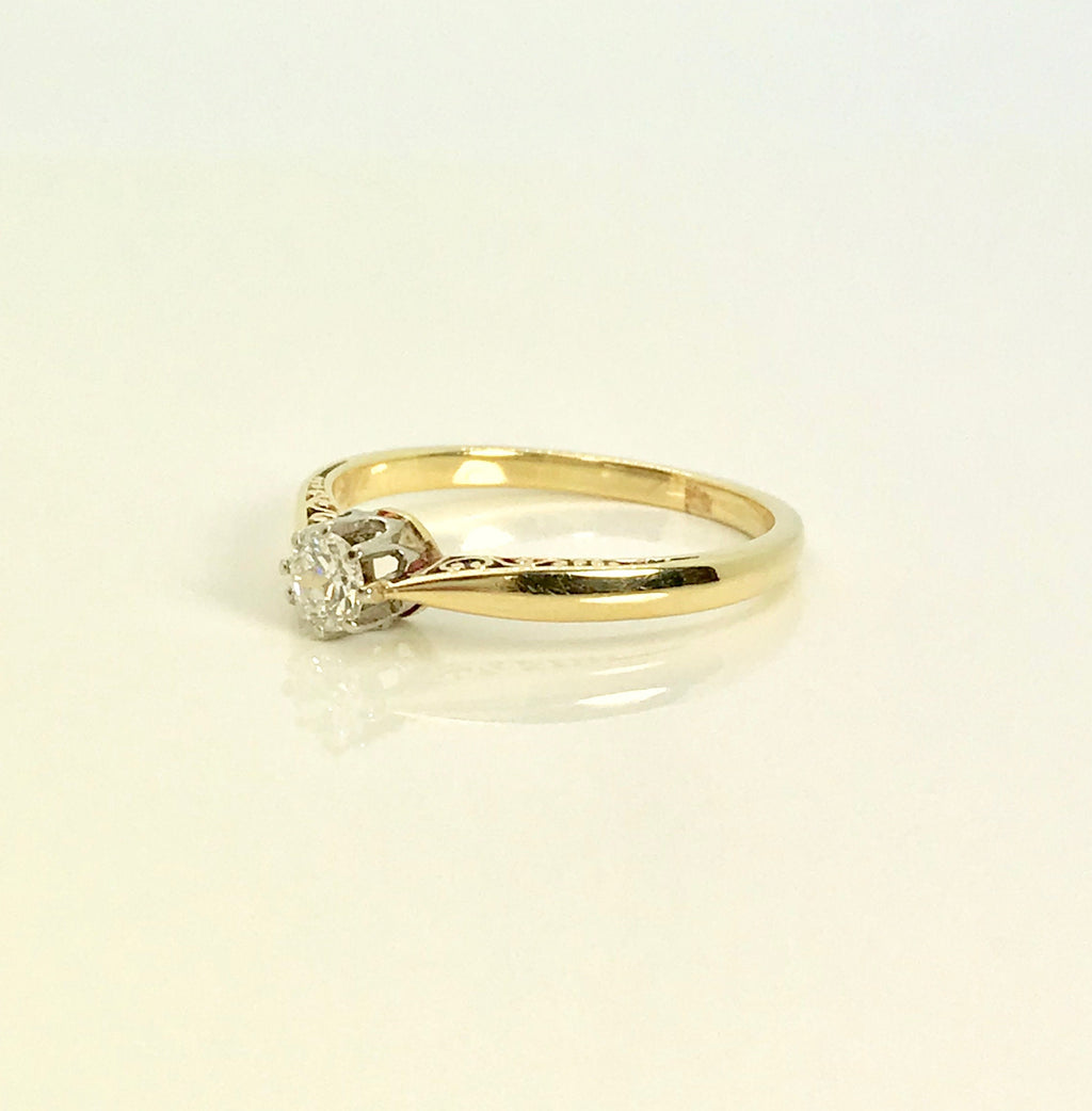 Sophisticated Yellow Gold Engagement Ring with Transitional Cut Diamond