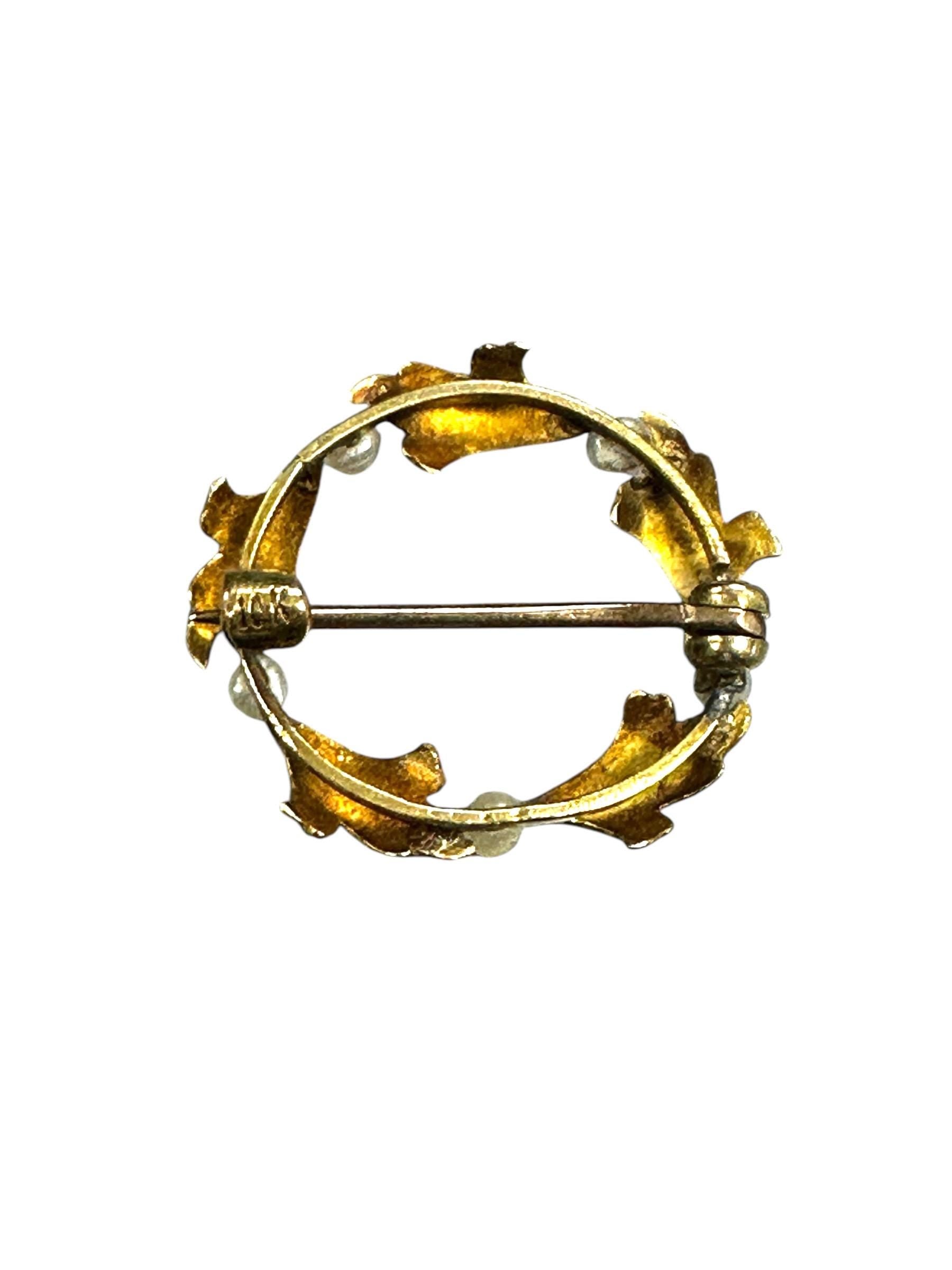 Delicate 10 Karat Yellow Gold Enamel Seed Pearl Wreath Pin/Brooch