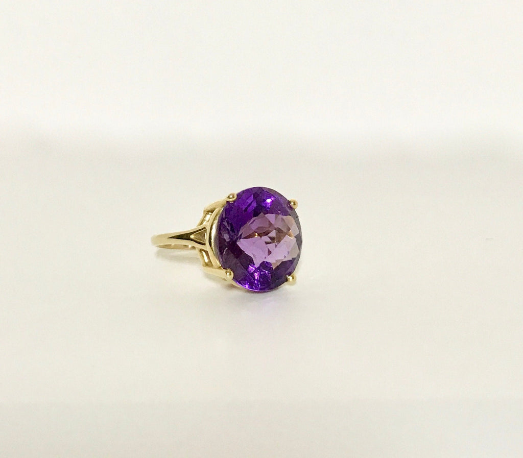 Yellow Gold Vintage Amethyst Ring - Checkerboard Faceted Gemstone