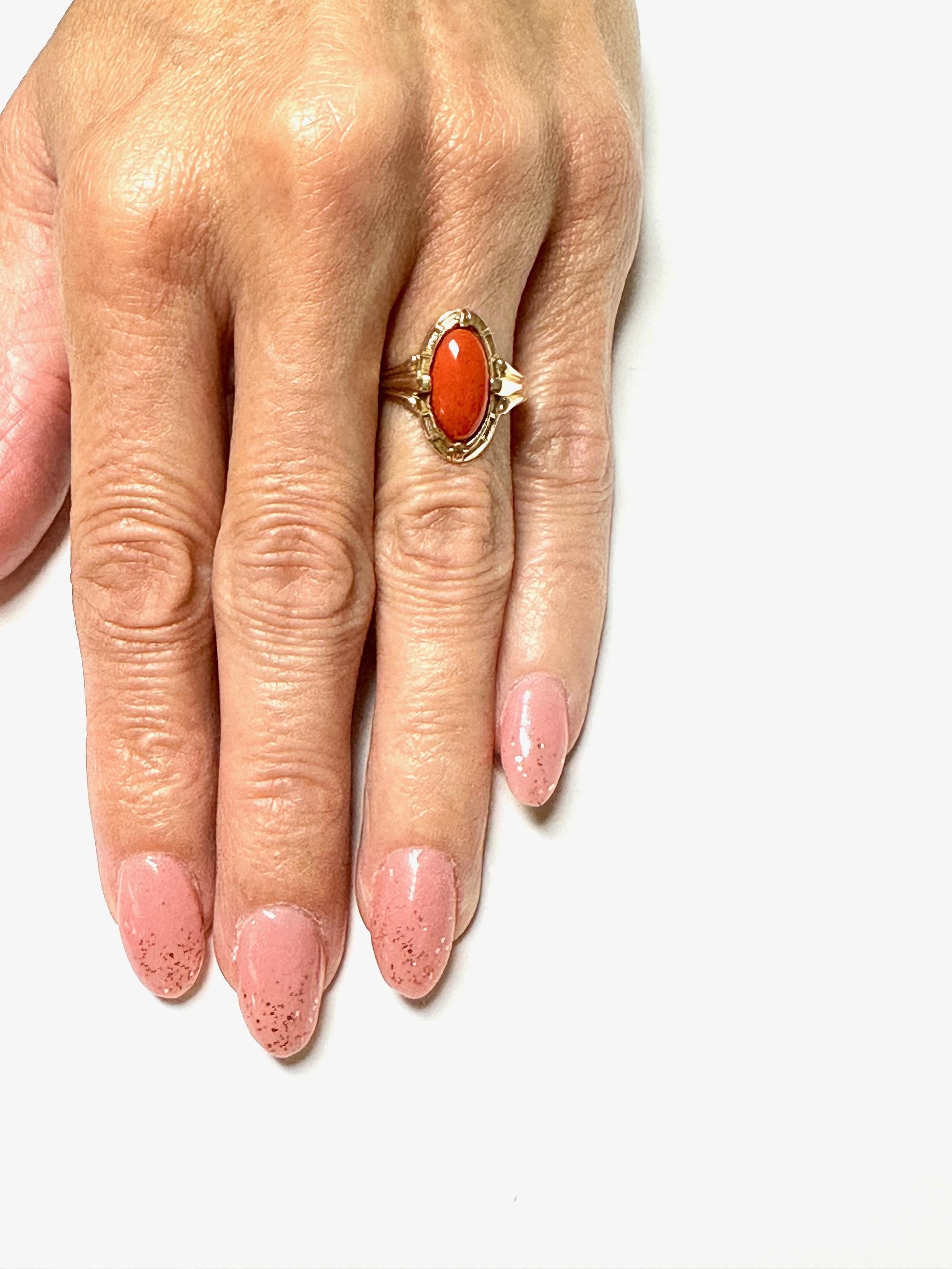 Edwardian Coral Ring: 10k Yellow Gold, Antique Right Hand Ring