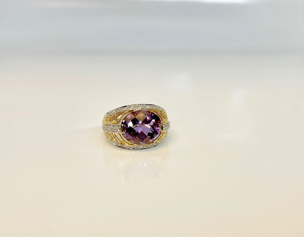 Vintage Yellow Gold Amethyst Diamond Ring - Filigree Design