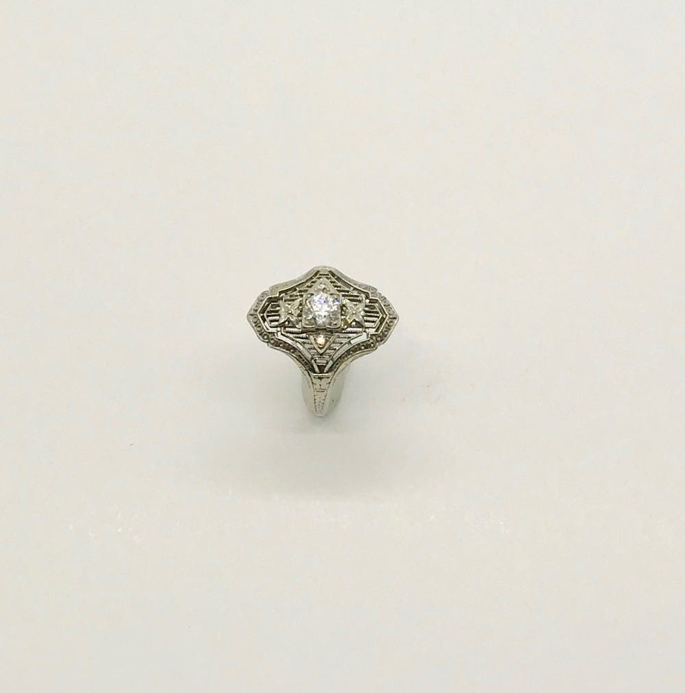 18K White Gold Diamond Filigree Ring: Edwardian Antique Jewelry