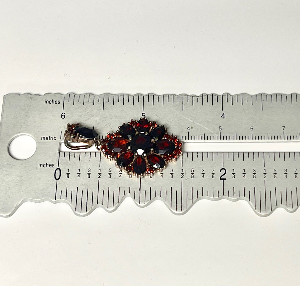 Vintage Sterling Silver Garnet Cluster Pendant - January Birthstone