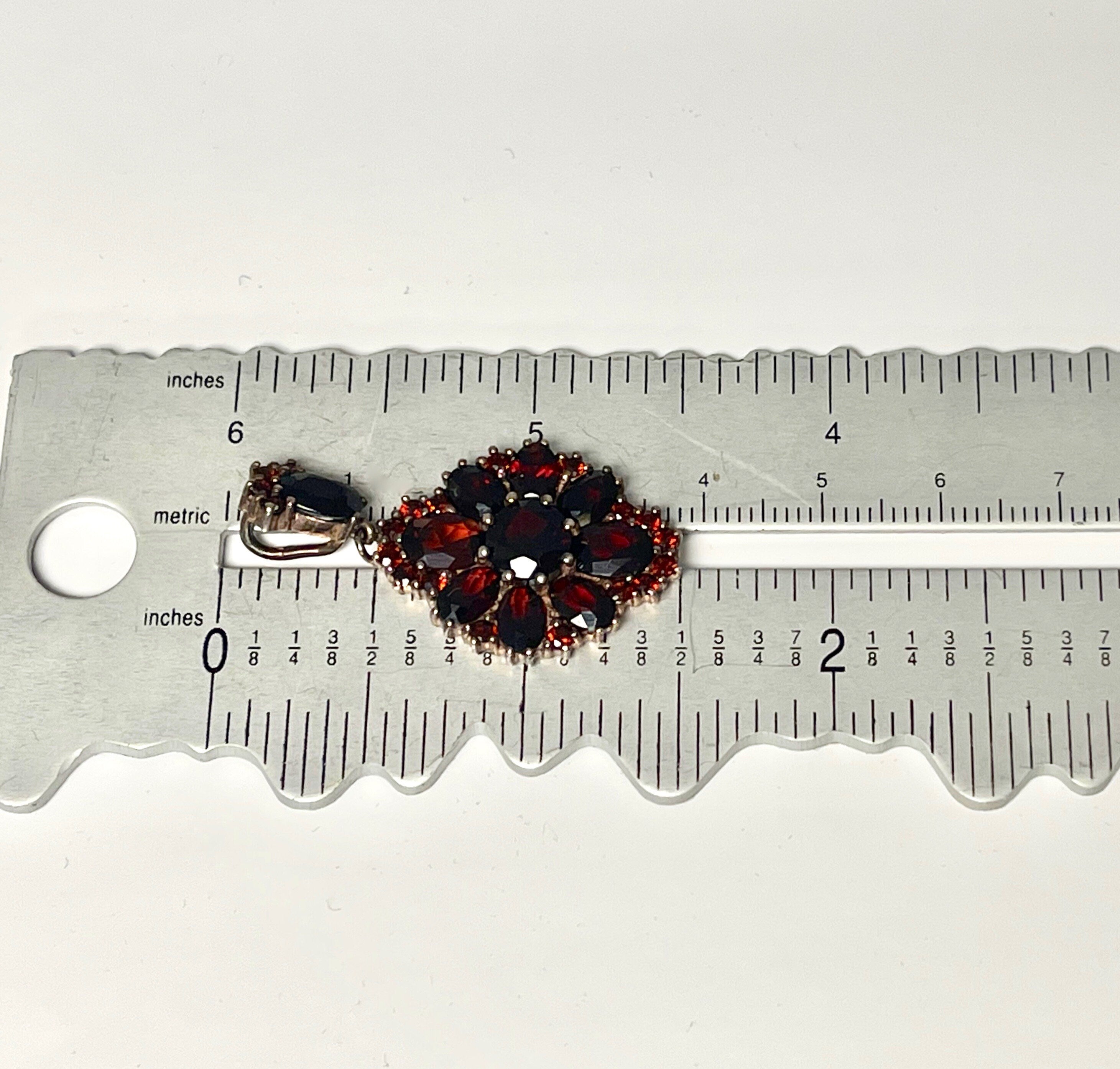 Vintage Sterling Silver Garnet Cluster Pendant - January Birthstone