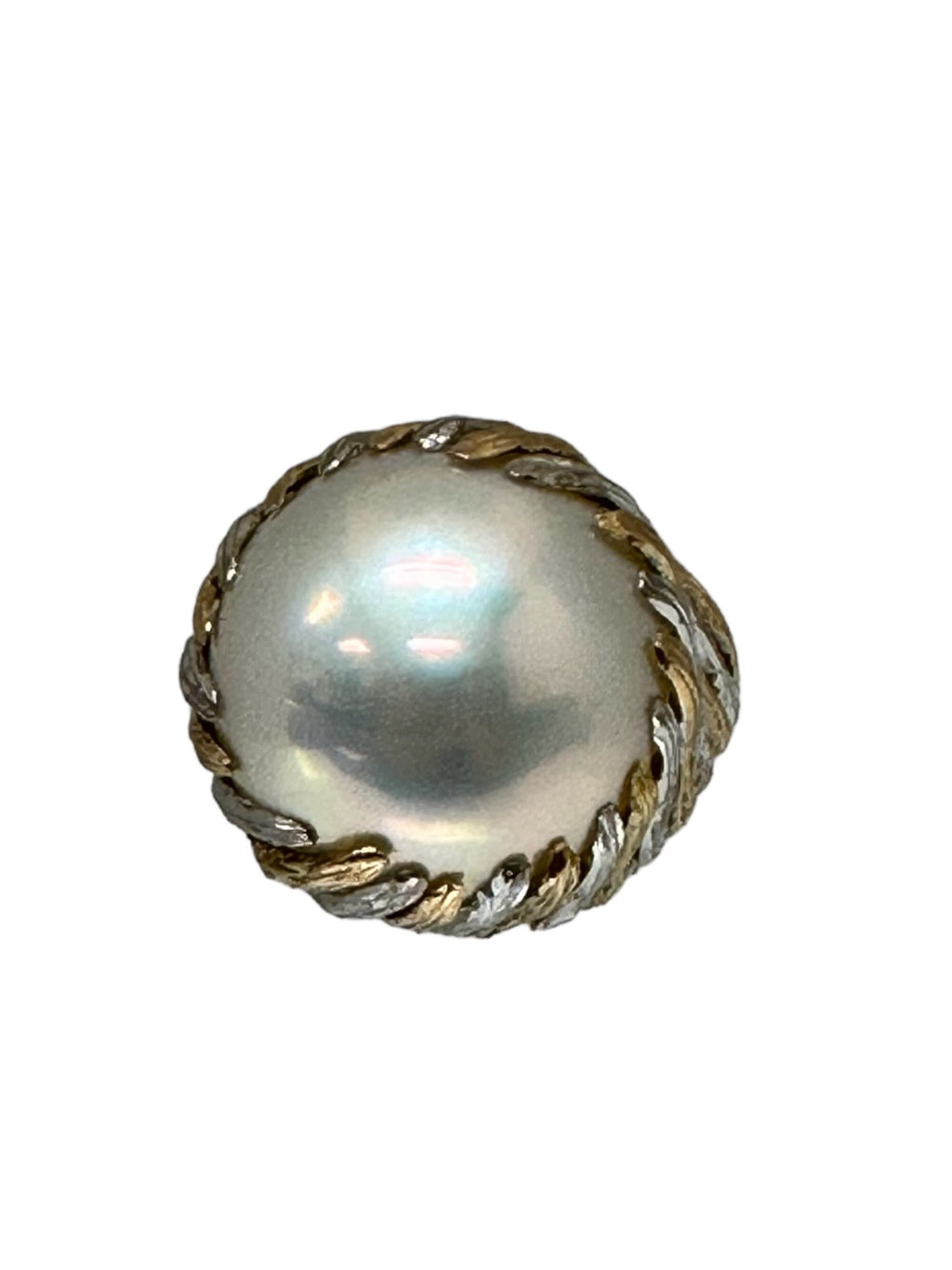 Vintage 14 Karat White, Rose and Yellow Gold Mabe Pearl Ring