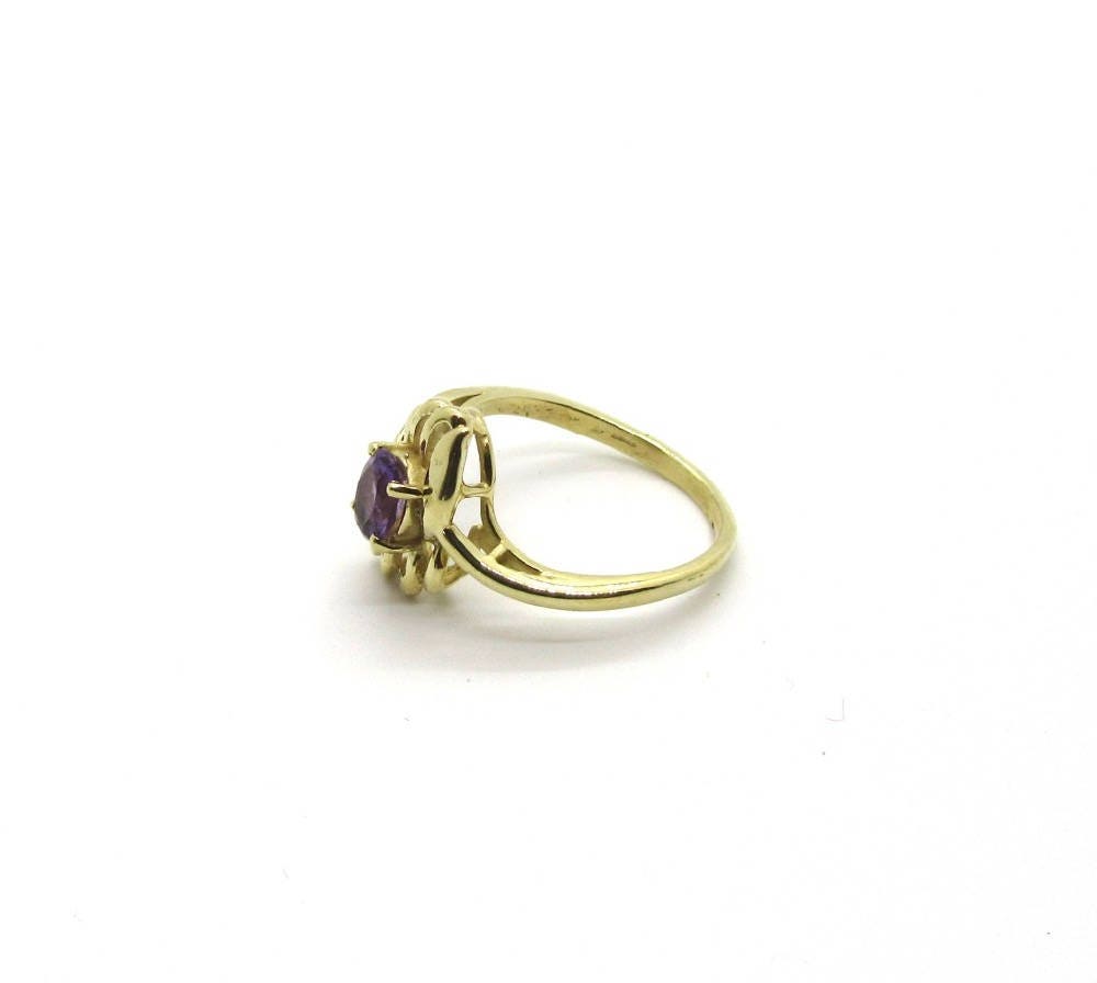 Vintage 14k Yellow Gold Amethyst Ring - Free Form Design