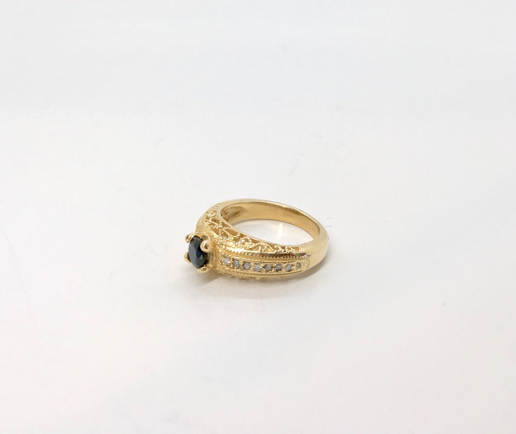Yellow Gold Sapphire and Diamond Filigree Ring