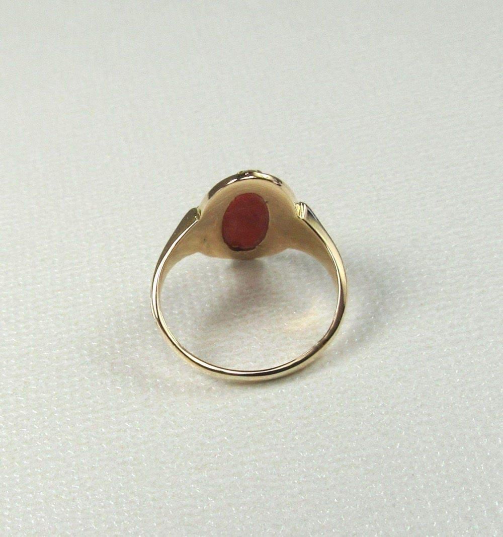 Edwardian Coral Ring: 10k Yellow Gold, Antique Right Hand Ring