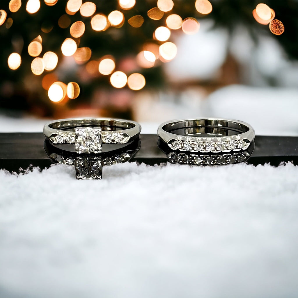 14 Karat White Gold Diamond Vintage Wedding Set