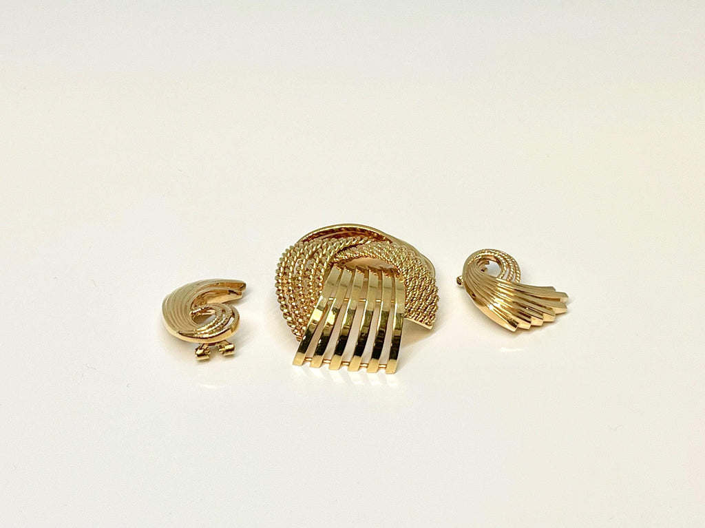 14k Yellow Gold Braided Pin and Clip-on Earring Set