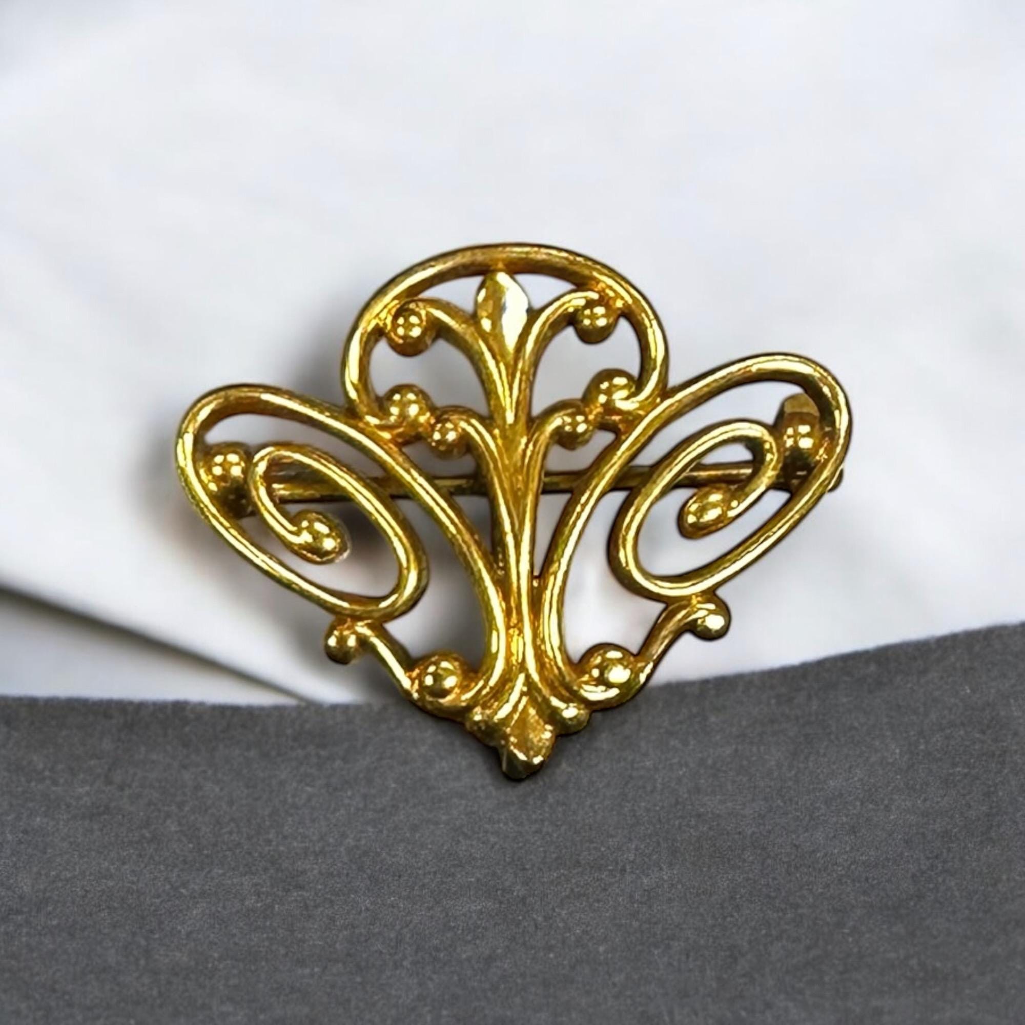 Art Nouveau Elegant Gold Filled Watch Pin