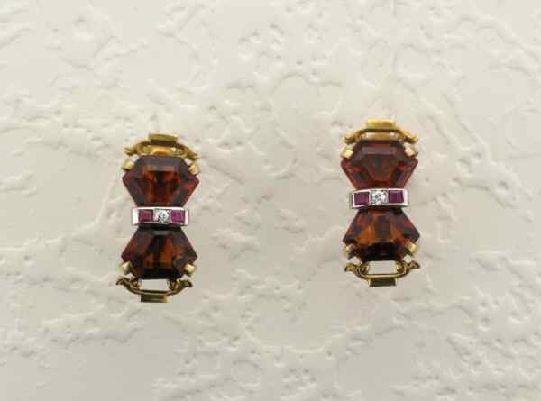 Yellow Gold Art Deco Citrine Ruby Earrings: Screw Back