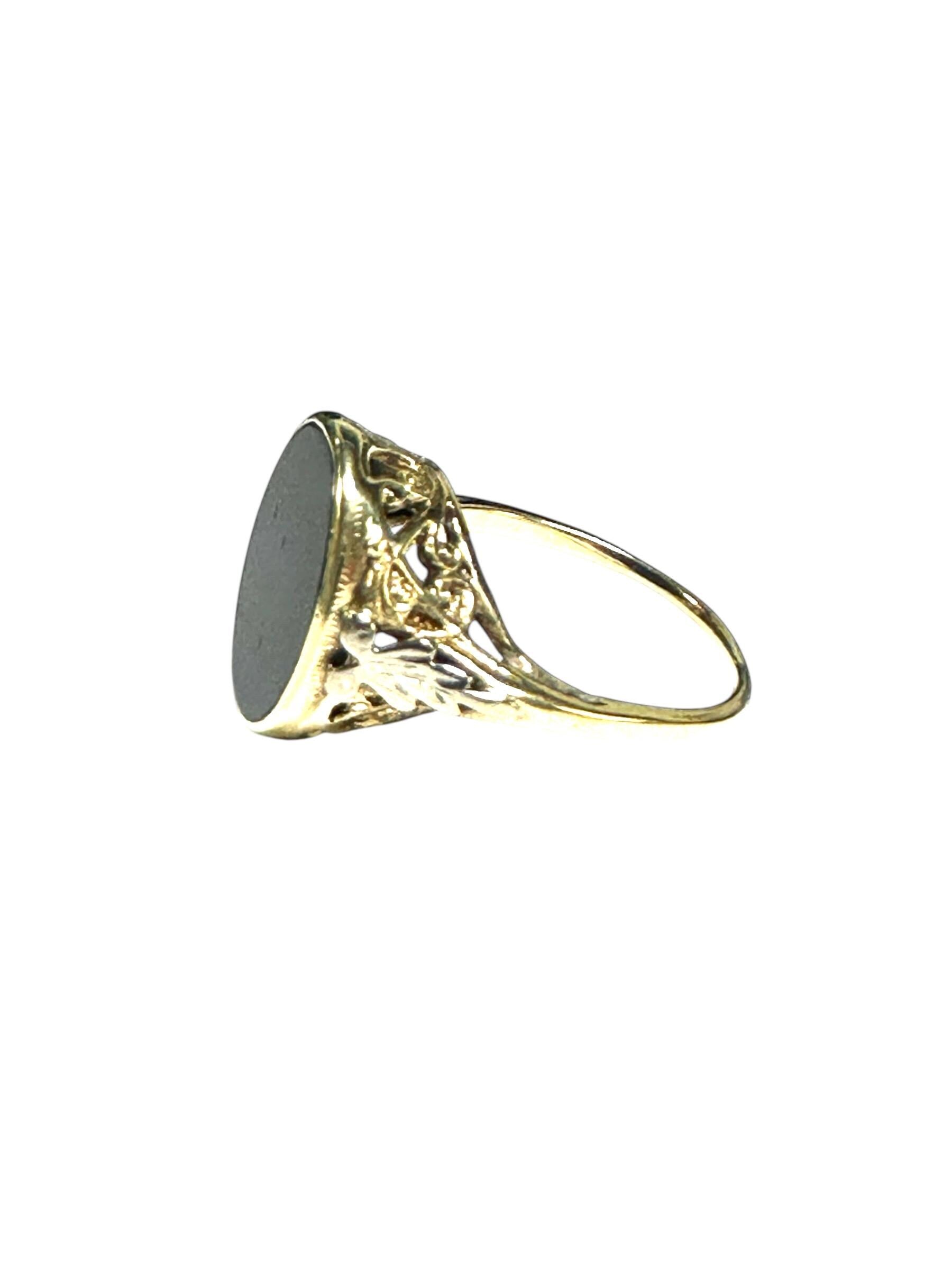 14K Gold Filigree Ring: Vintage Black Onyx Bezel
