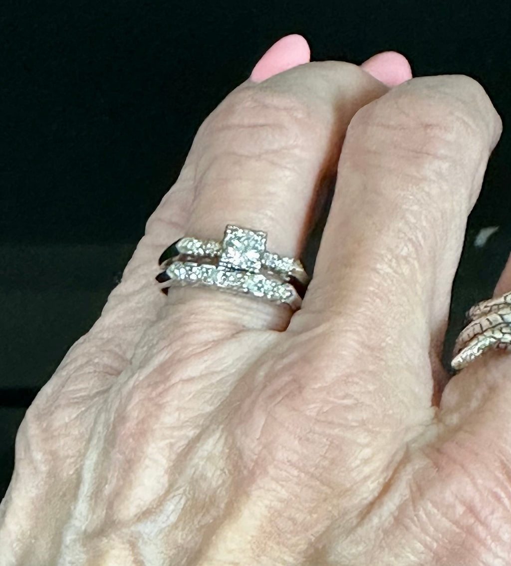 14 Karat White Gold Diamond Vintage Wedding Set