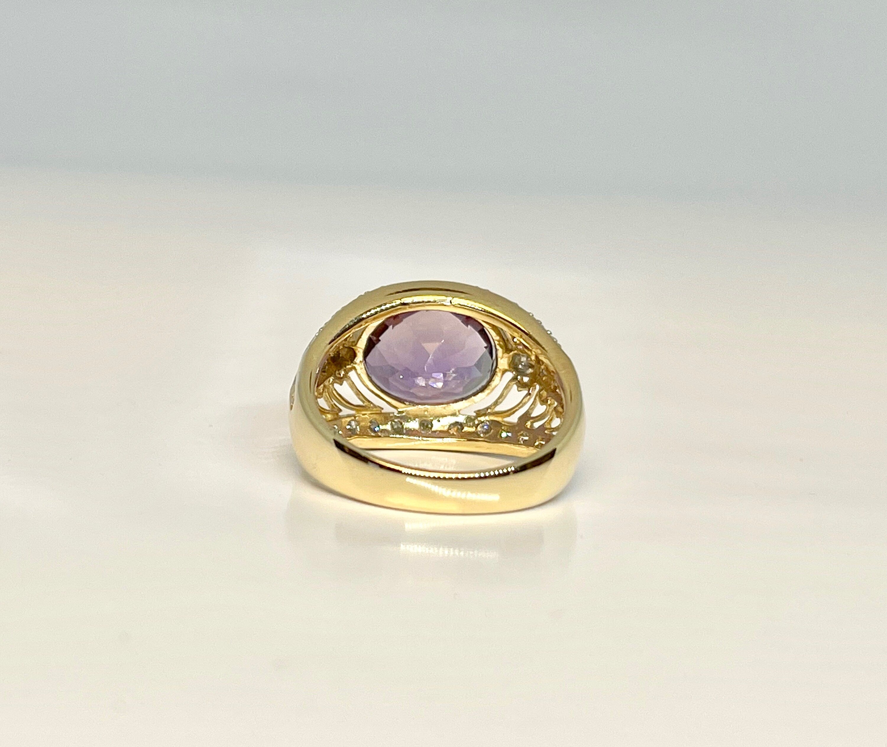Vintage Yellow Gold Amethyst Diamond Ring - Filigree Design