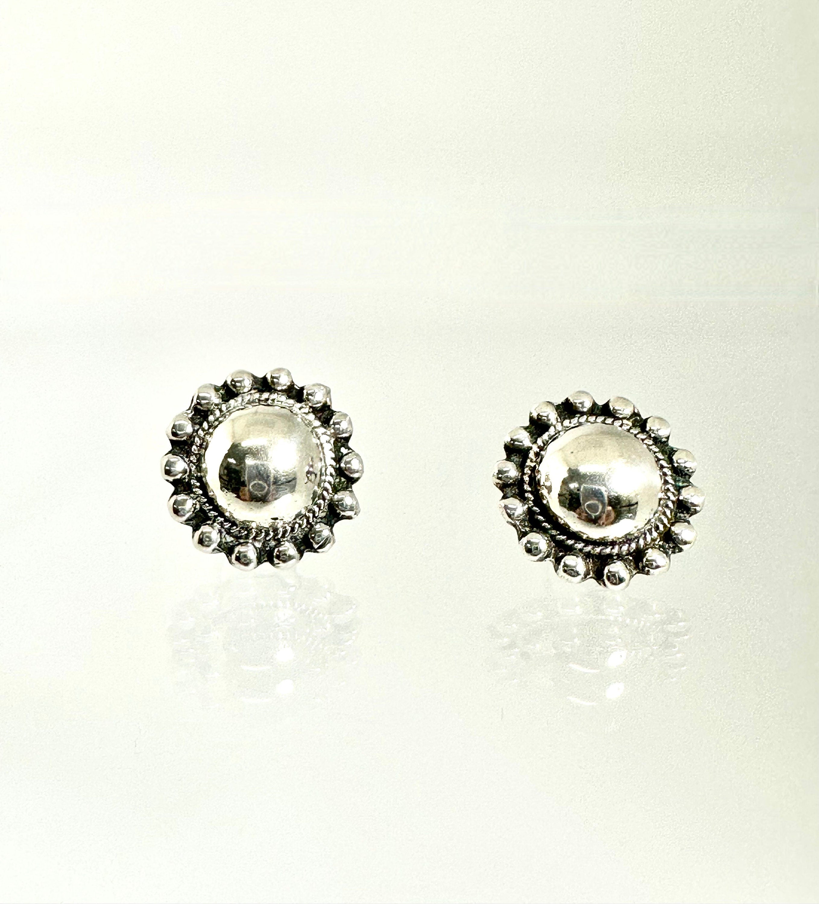 Vintage Sterling Silver Dome Earrings: Screw Back Design
