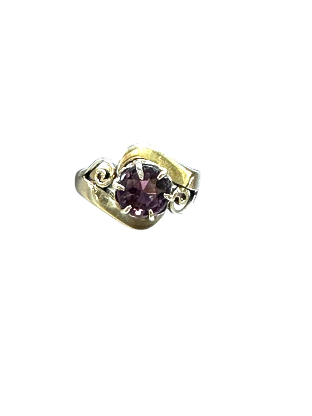 18K Gold Amethyst Ring: Swirl Design, February Birthstone
