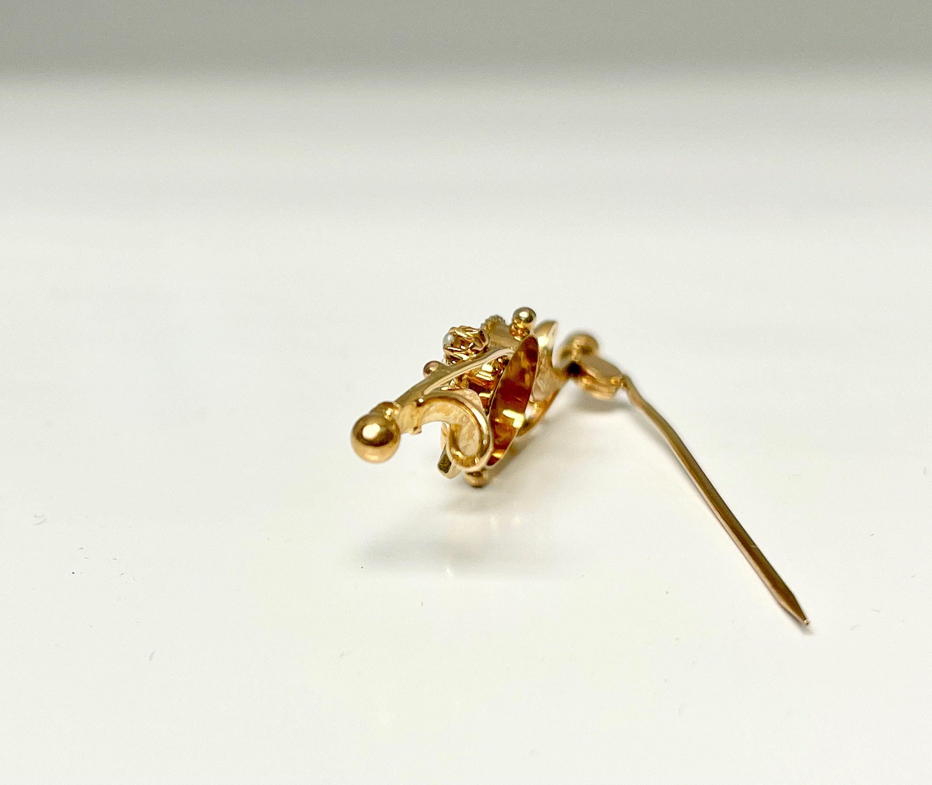 Antique 18K Yellow Gold Pearl Brooch: Victorian Bar Pin