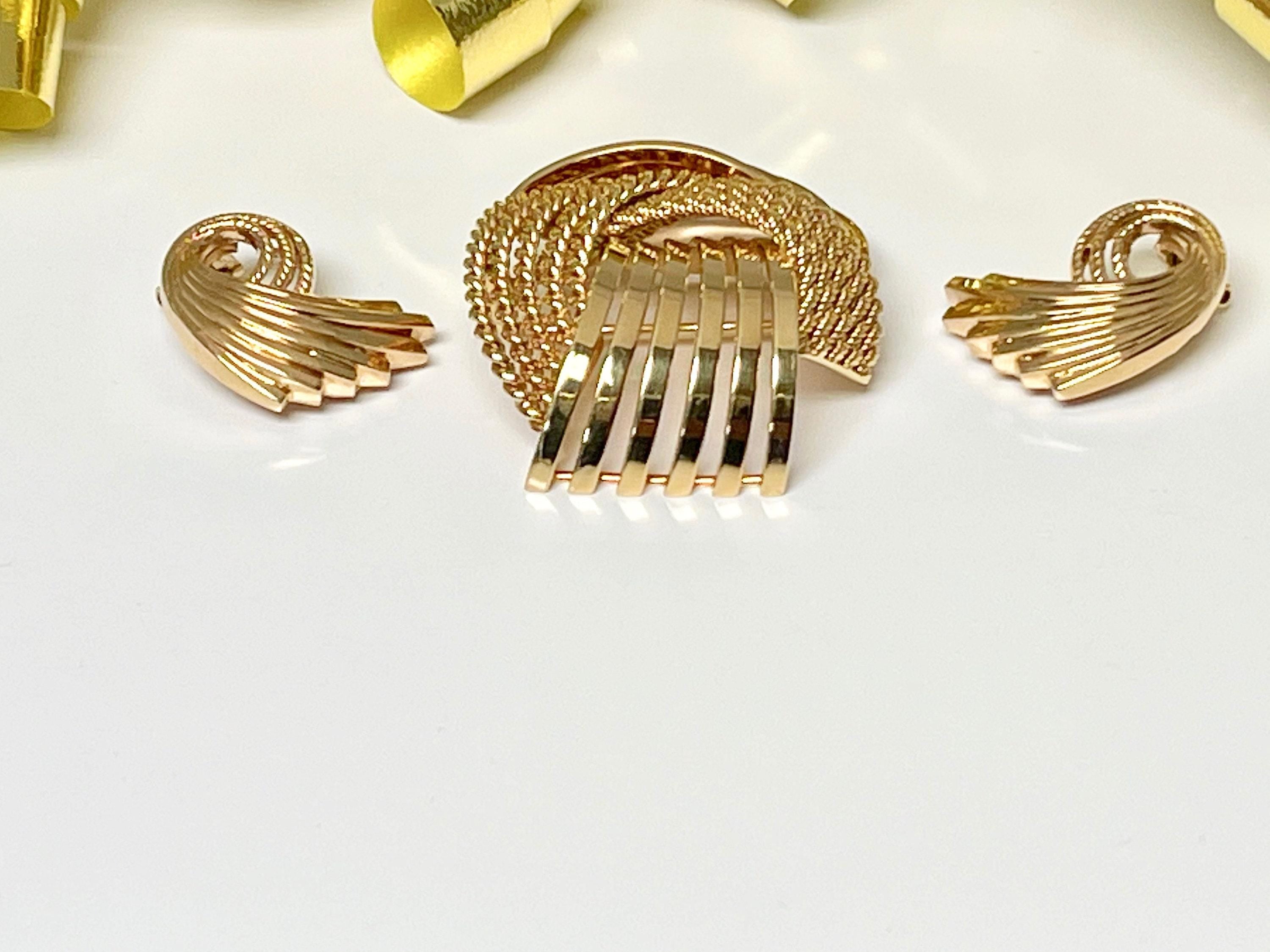 14k Yellow Gold Braided Pin and Clip-on Earring Set