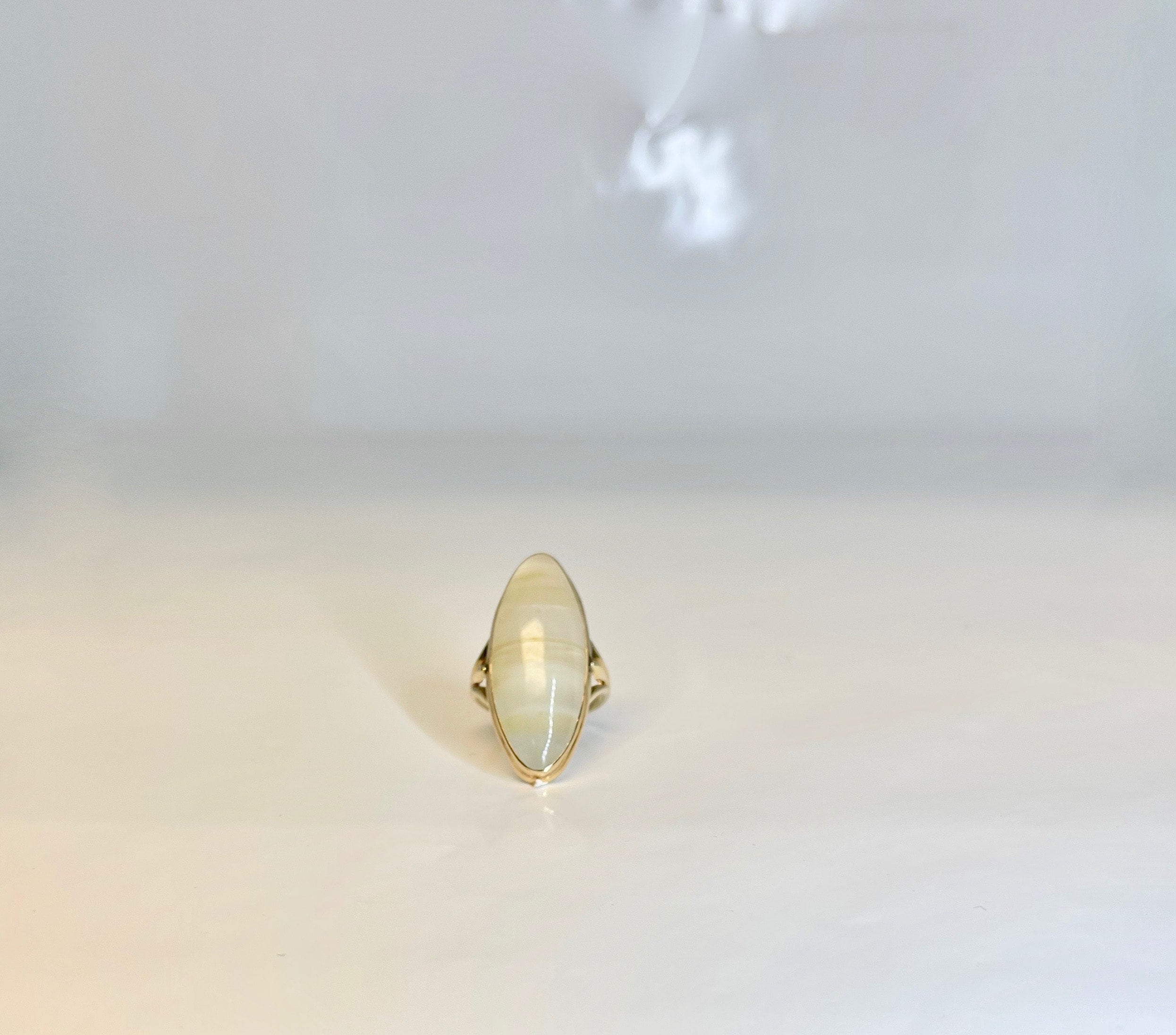 Vintage 10k Yellow Gold Banded Agate Ring