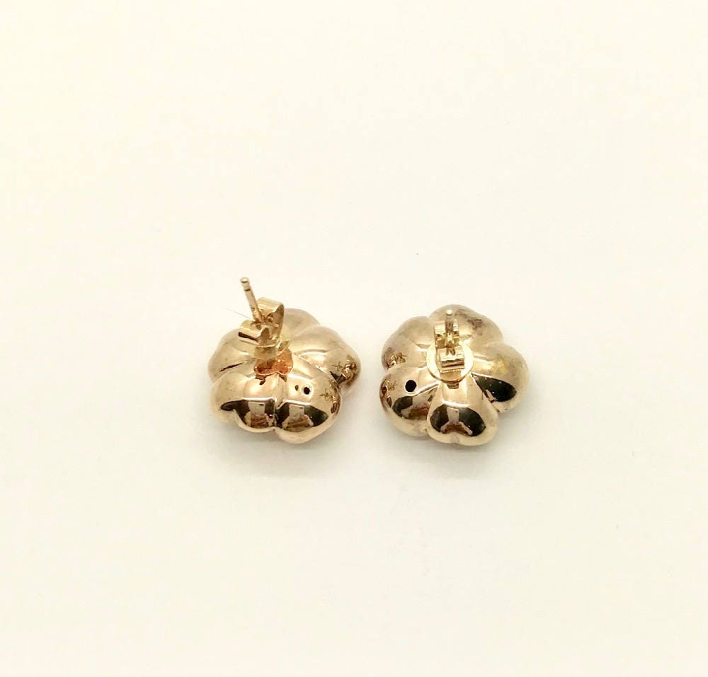 Vintage 14k Yellow Gold Flower Earrings with Diamonds