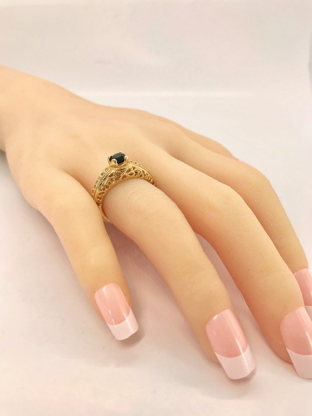 Yellow Gold Sapphire and Diamond Filigree Ring