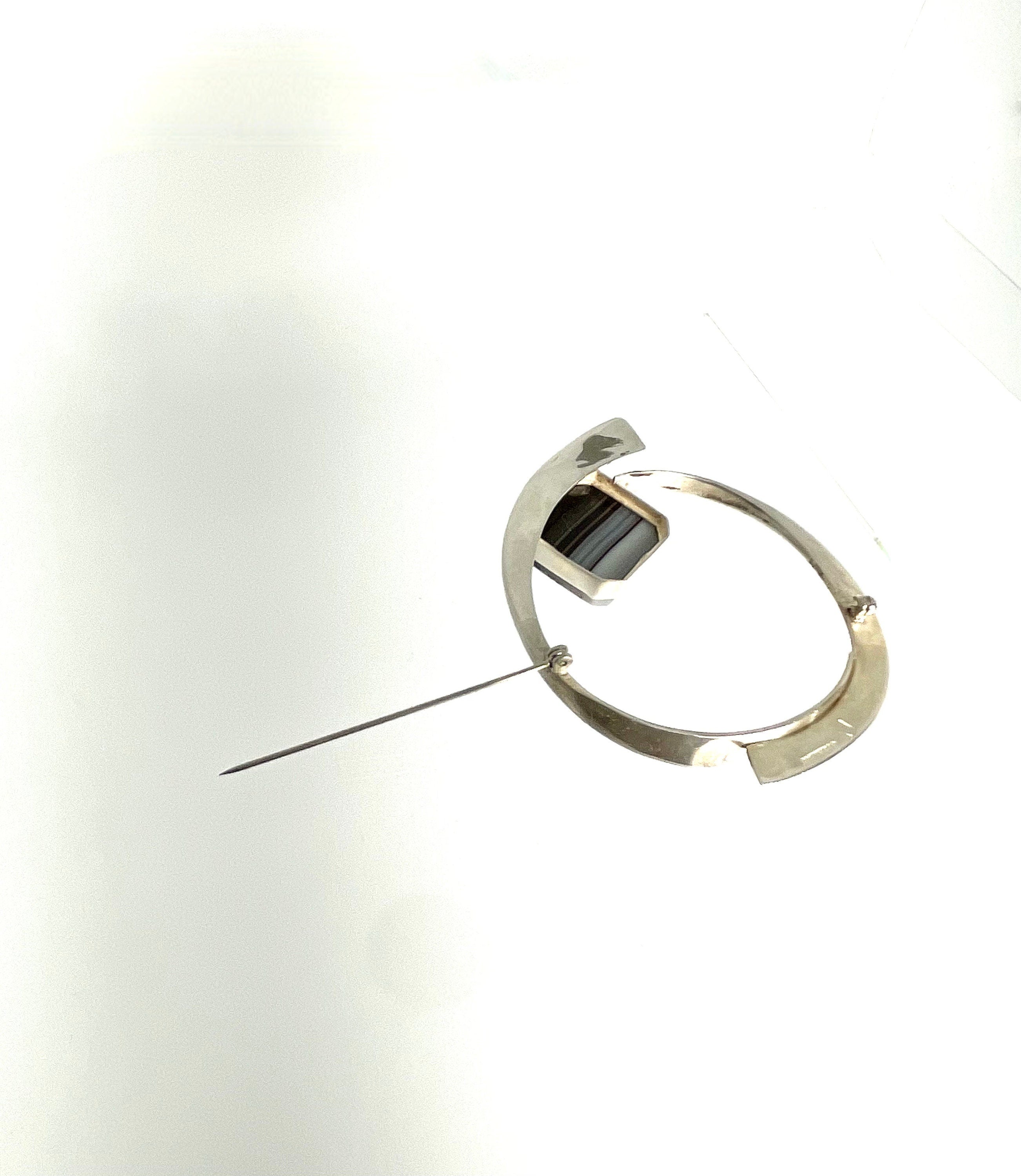 Vintage Banded Agate Brooch: Signed Sterling Silver Pin