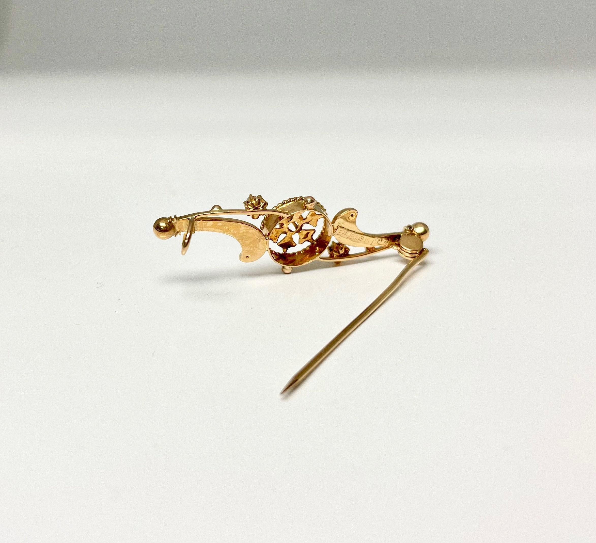 Antique 18K Yellow Gold Pearl Brooch: Victorian Bar Pin