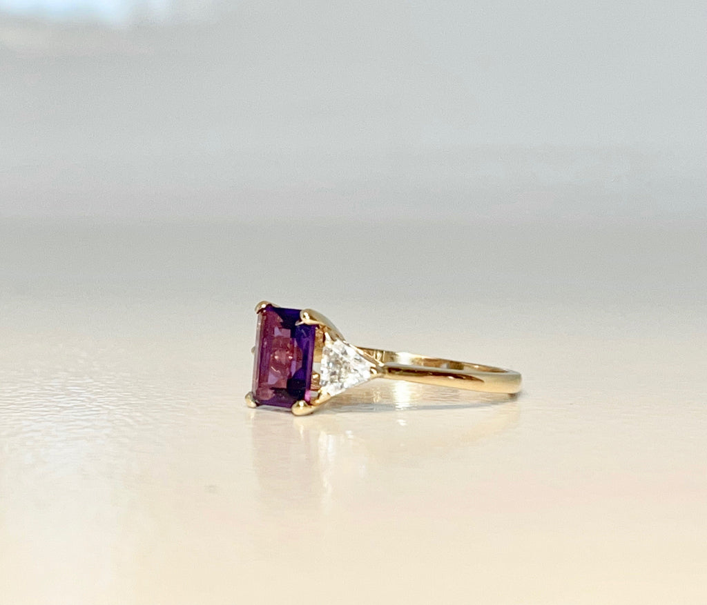 14k Yellow Gold Amethyst Ring with CZ Accents - Size 7.75