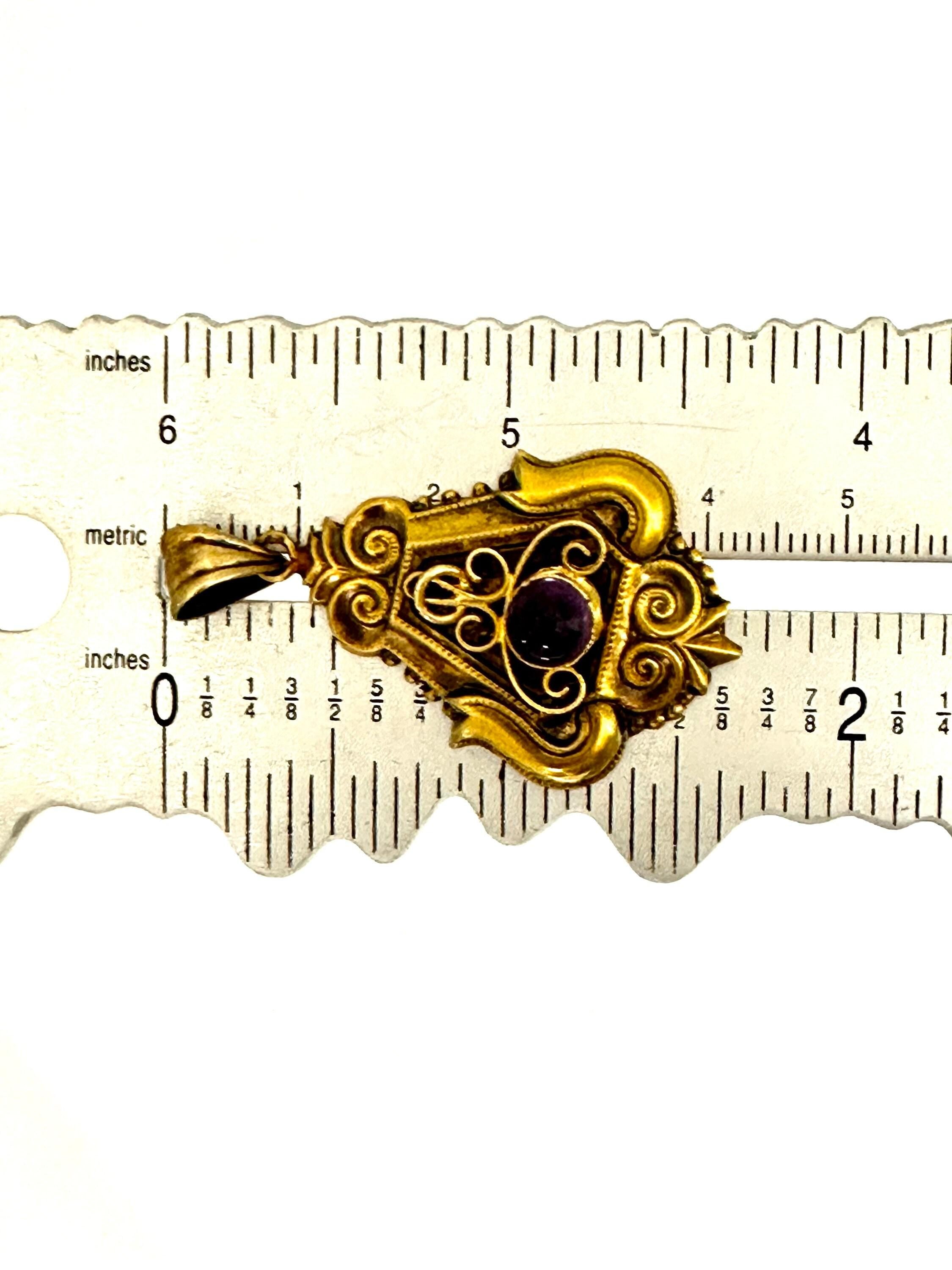 14 Karat Yellow Gold Etruscan Amethyst Pendant