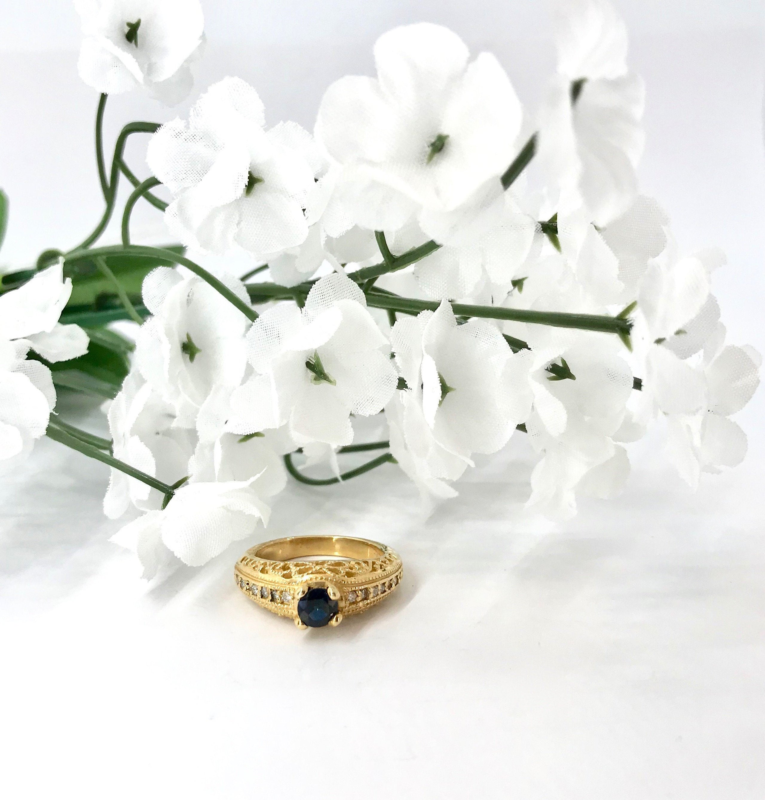 Yellow Gold Sapphire and Diamond Filigree Ring