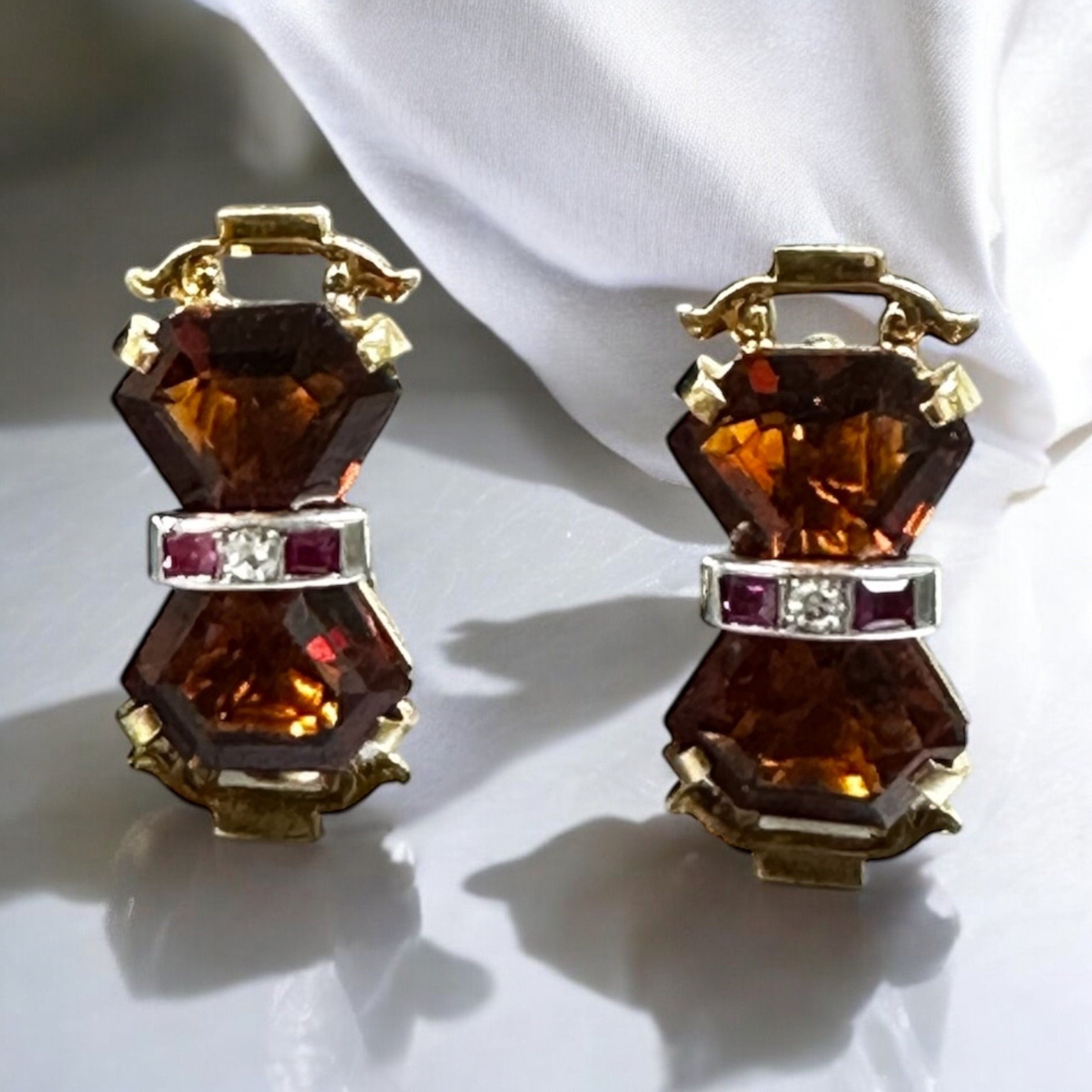 Yellow Gold Art Deco Citrine Ruby Earrings: Screw Back