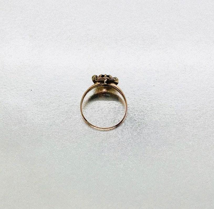 Victorian 10k Yellow Gold Amethyst Pearl Ring: February Birthstone