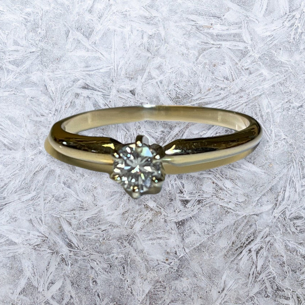 Classic Vintage Yellow Gold Solitaire Engagement Ring