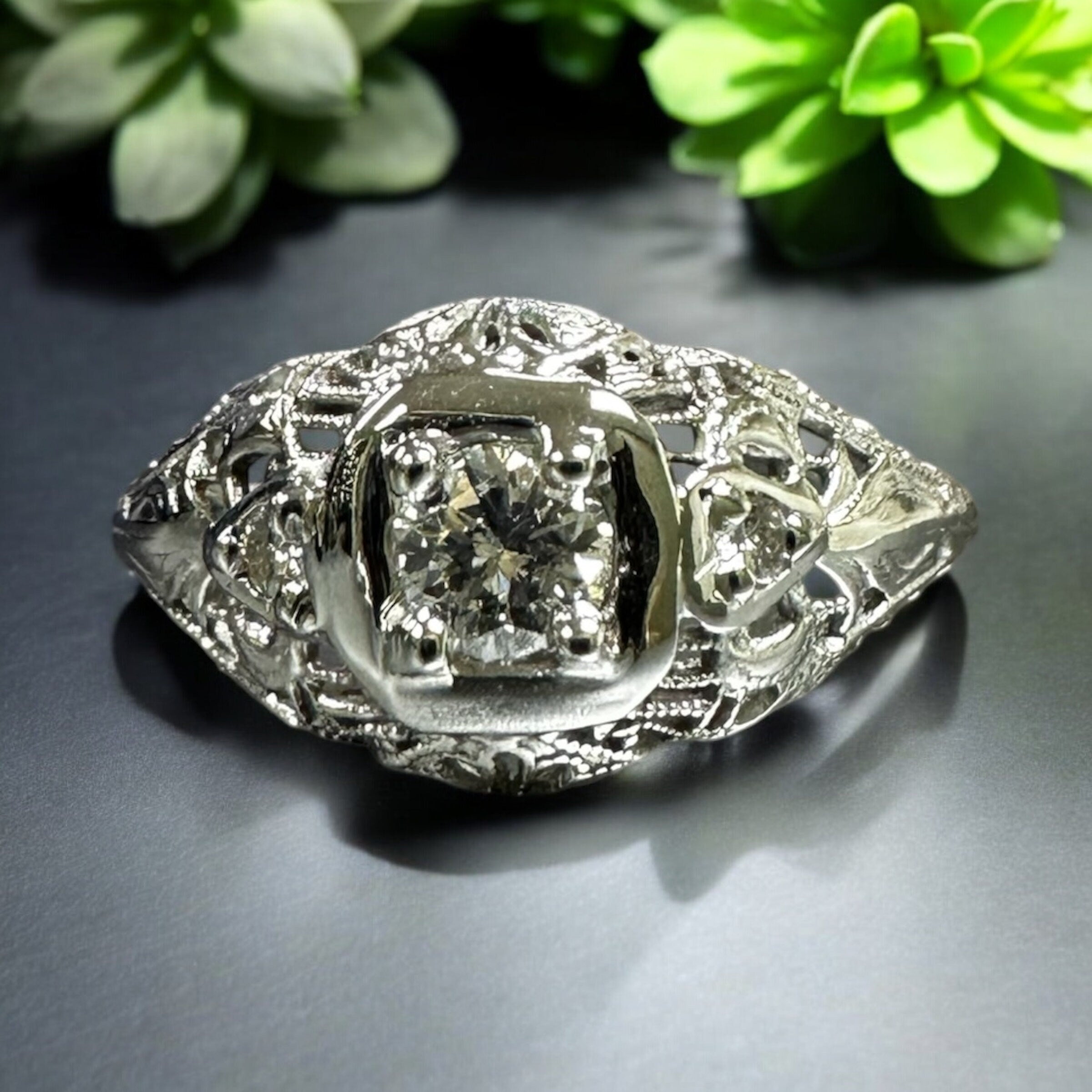 Vintage 18K White Gold Diamond Ring - Elegant Edwardian Filigree