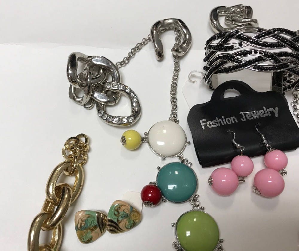 Costume Jewelry Bits: Broken Jewelry for Crafting, Pins, Necklaces, Earrings
