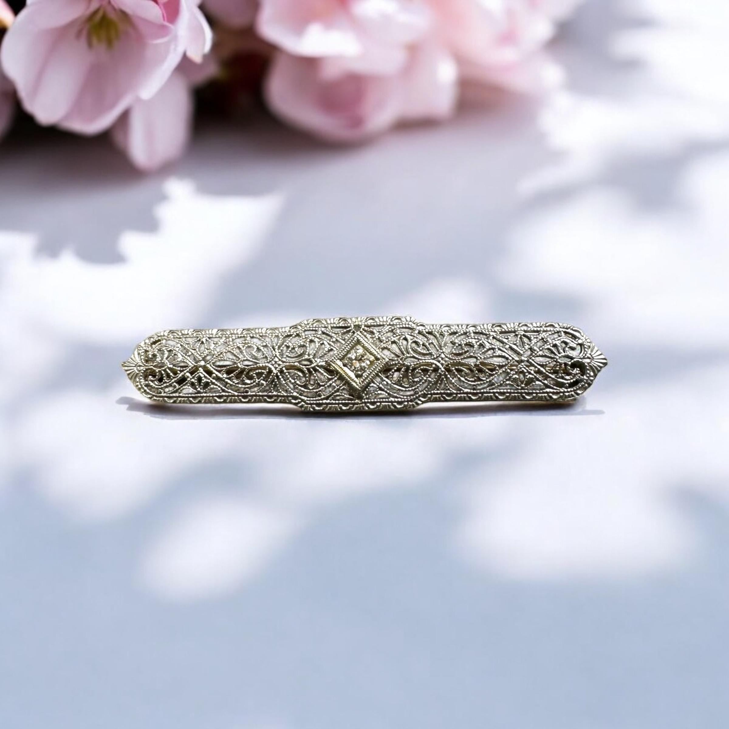 Elegant Edwardian Diamond Filigree Bar Pin in 14K White Gold