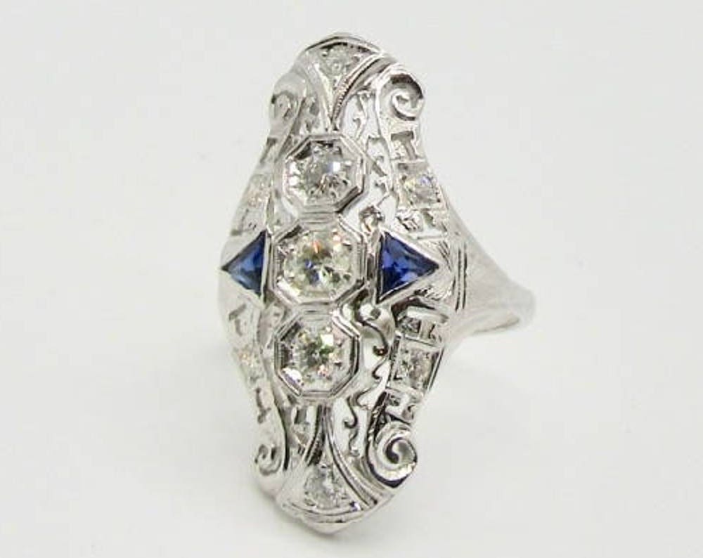 Antique Edwardian 18 Karat White Gold Filigree Diamond and Sapphire Ring