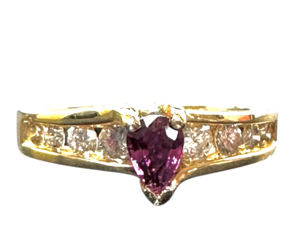 Elegant Vintage Ruby & Diamond Ring in 14k Gold